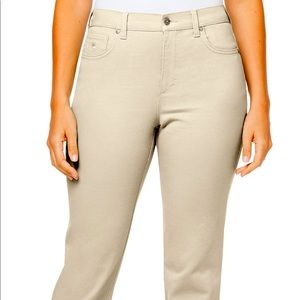 Beige Capri pant